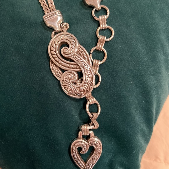 Amazing Silvertone Belt by Brighton - Picture 2 of 7